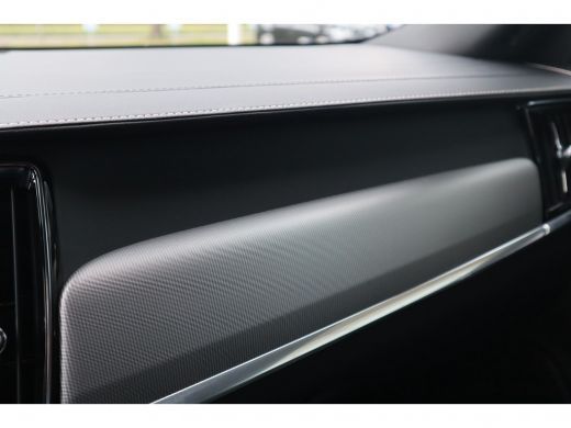 Volvo  V90 2.0 T4 Business Sport | Harman Kardon | 20'' Lichtmetalen velgen | Keyless Drive ActivLease financial lease