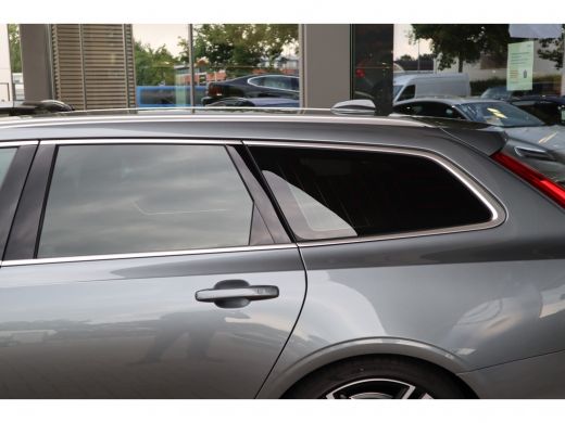Volvo  V90 2.0 T4 Business Sport | Harman Kardon | 20'' Lichtmetalen velgen | Keyless Drive ActivLease financial lease