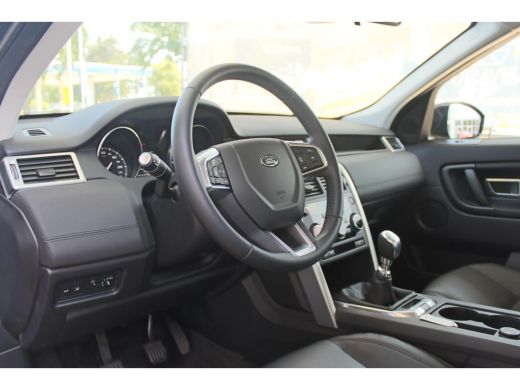 Land Rover Discovery Sport 2.0 eD4 E-Capability 150pk 2WD 5p. Pure LAND ROVER Discovery Sport 2.0 eD4 E-Capability 150pk 2WD... ActivLease financial lease