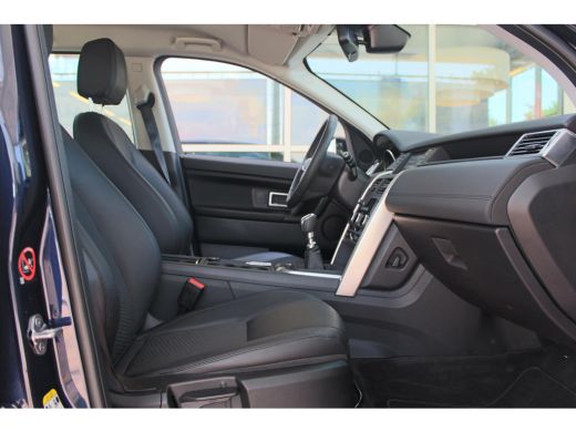 Land Rover Discovery Sport 2.0 eD4 E-Capability 150pk 2WD 5p. Pure LAND ROVER Discovery Sport 2.0 eD4 E-Capability 150pk 2WD... ActivLease financial lease