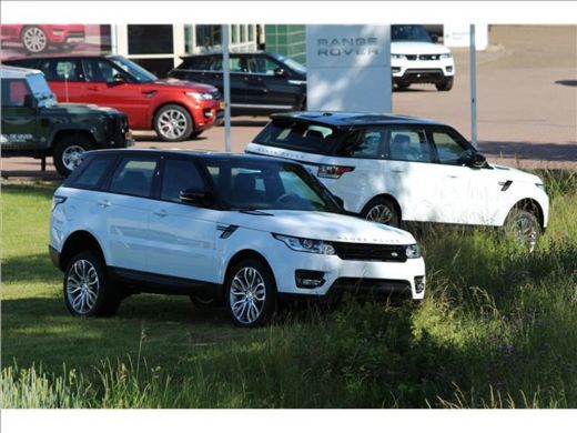 Land Rover Discovery Sport 2.0 eD4 E-Capability 150pk 2WD 5p. Pure LAND ROVER Discovery Sport 2.0 eD4 E-Capability 150pk 2WD... ActivLease financial lease