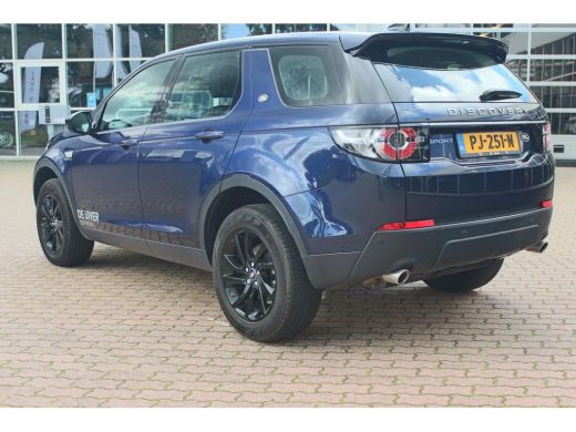 Land Rover Discovery Sport 2.0 eD4 E-Capability 150pk 2WD 5p. Pure LAND ROVER Discovery Sport 2.0 eD4 E-Capability 150pk 2WD... ActivLease financial lease