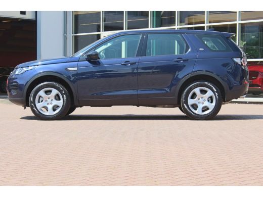 Land Rover Discovery Sport 2.0 eD4 E-Capability 150pk 2WD 5p. Pure LAND ROVER Discovery Sport 2.0 eD4 E-Capability 150pk 2WD... ActivLease financial lease