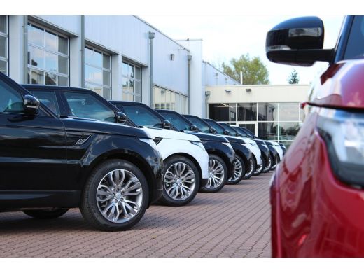 Land Rover Discovery Sport 2.0 SI4 240pk 4WD AUT 5p. Anniversary LAND ROVER Discovery Sport 2.0 SI4 240pk 4WD AUT 5p. Annive... ActivLease financial lease