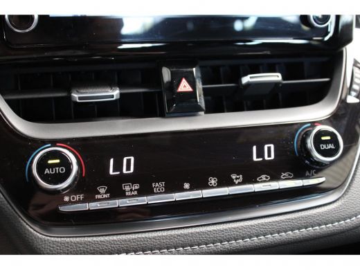 Toyota Corolla 1.2 Turbo Dynamic | Apple Car play / Android auto | Navigatie | Toyota Safety Sense ActivLease financial lease