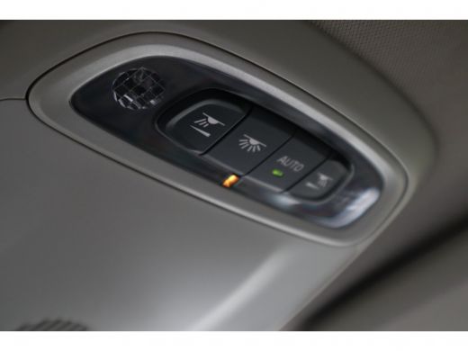Volvo  V40 2.0 D2 Momentum Geartronic | Lederen bekleding | ActivLease financial lease