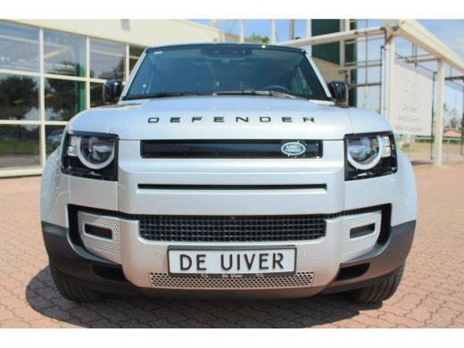 Land Rover Defender D240 110 S Commercial ActivLease financial lease
