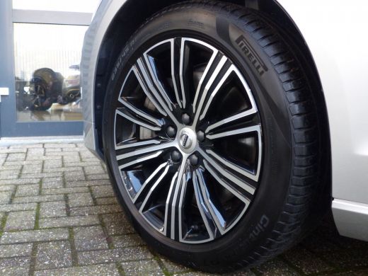 Volvo  V60 T5 Inscription | Keyless | Full LED | Adaptieve Cruise| Standkachel | Privacy Glass| ActivLease financial lease