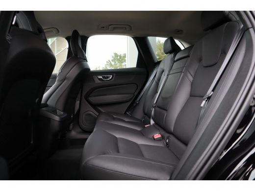 Volvo  XC60 2.0 B5 Business Pro | Parkeercamera | Elektrisch Verstelbare bestuurderstoel | Keyless Entry | DA... ActivLease financial lease