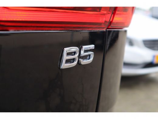 Volvo  XC60 2.0 B5 Business Pro | Parkeercamera | Elektrisch Verstelbare bestuurderstoel | Keyless Entry | DA... ActivLease financial lease