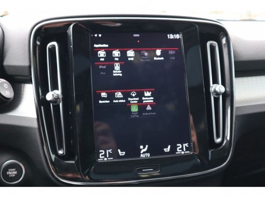 Volvo  XC40 2.0 D4 AWD Intro Edition | Elektrisch schuif- kanteldak | Harman Kardon | Alarmklasse 3 | Intelli... ActivLease financial lease