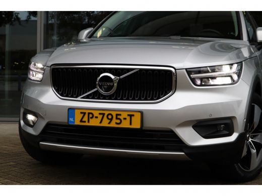 Volvo  XC40 2.0 D4 AWD Intro Edition | Elektrisch schuif- kanteldak | Harman Kardon | Alarmklasse 3 | Intelli... ActivLease financial lease
