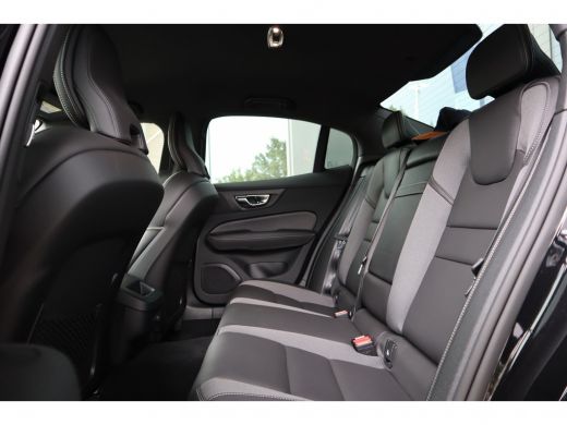 Volvo  S60 2.0 T4 R-Design | Polestar Engineered | Exterieur stylingpakket | Achteruitrijcamera ActivLease financial lease