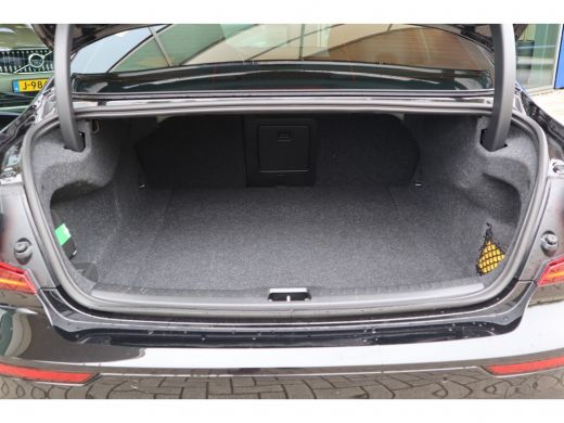 Volvo  S60 2.0 T4 R-Design | Polestar Engineered | Exterieur stylingpakket | Achteruitrijcamera ActivLease financial lease