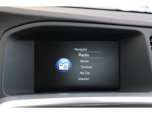 Volvo  S60 D3 Nordic+ | Sensus navigatie | 18'' lichtmetalen velgen | Xenon verlichting | Stoelverwarming . ActivLease financial lease