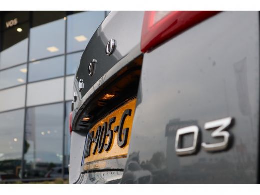 Volvo  S60 D3 Nordic+ | Sensus navigatie | 18'' lichtmetalen velgen | Xenon verlichting | Stoelverwarming . ActivLease financial lease