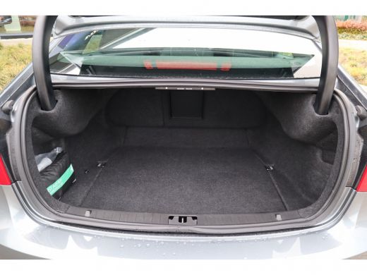 Volvo  S60 D3 Nordic+ | Sensus navigatie | 18'' lichtmetalen velgen | Xenon verlichting | Stoelverwarming . ActivLease financial lease