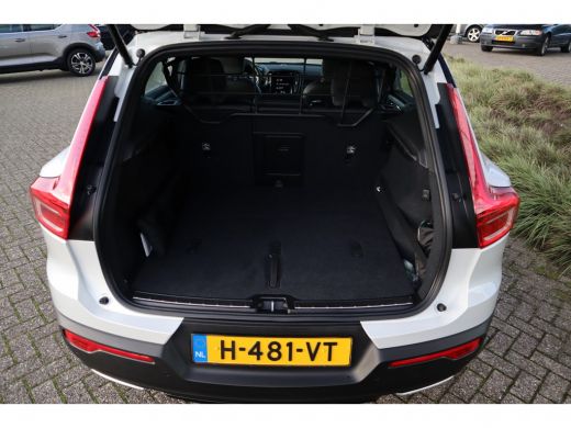 Volvo  XC40 2.0 T4 R-Design | Keyless entry | Panorama Schuifdak | Adaptive Cruise Control | ActivLease financial lease