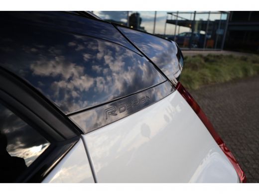 Volvo  XC40 2.0 T4 R-Design | Keyless entry | Panorama Schuifdak | Adaptive Cruise Control | ActivLease financial lease