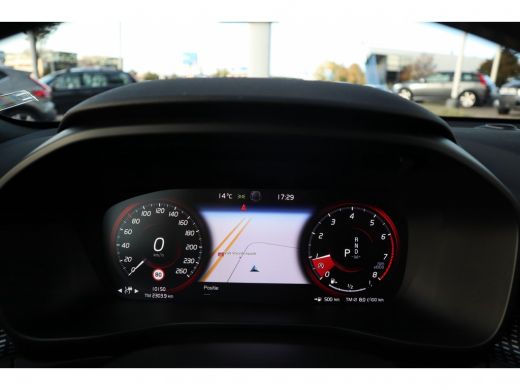 Volvo  XC40 2.0 T4 R-Design | Keyless entry | Panorama Schuifdak | Adaptive Cruise Control | ActivLease financial lease