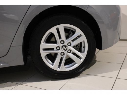 Toyota Corolla 1.8 Hybrid Active | ActivLease financial lease