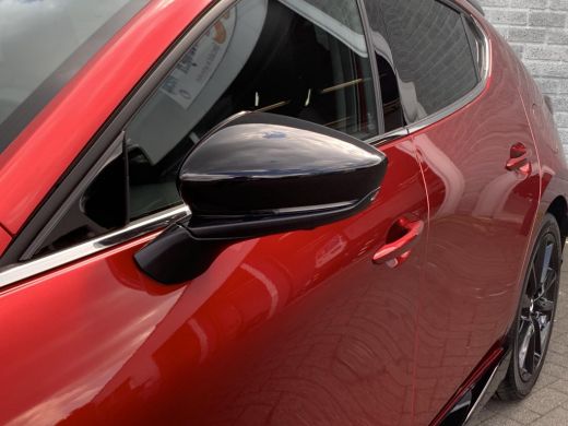 Mazda 3 2.0 E-SkyActiv-X 186 Luxury | Sport-pakket | Schuif-kanteldak | Apple-carplay | 360gr camera | ActivLease financial lease