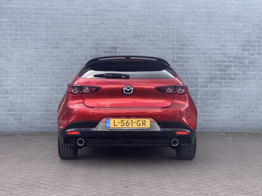 Mazda 3 2.0 E-SkyActiv-X 186 Luxury | Sport-pakket | Schuif-kanteldak | Apple-carplay | 360gr camera | ActivLease financial lease