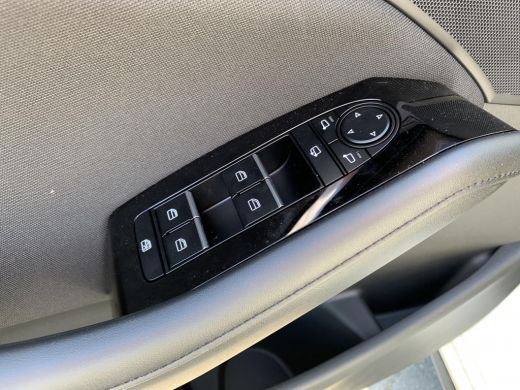 Mazda 3 2.0 E-SkyActiv-G 150 Sportive | Camera | Navigatie | Keyless | Apple Carplay | ActivLease financial lease