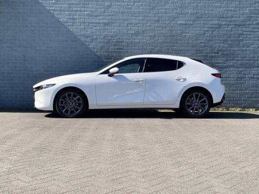 Mazda 3 2.0 E-SkyActiv-G 150 Sportive | Camera | Navigatie | Keyless | Apple Carplay | ActivLease financial lease