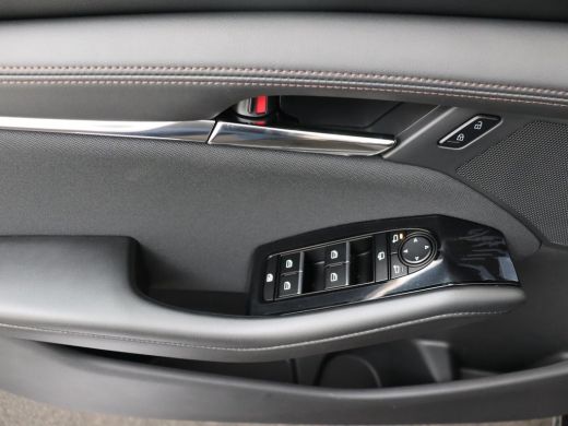 Mazda 3 2.0 E-SkyActiv-G 150 Sportive | Navigatie | Led verlichting | Airco (automatisch) | Cruise contro... ActivLease financial lease