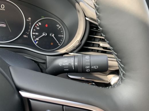 Mazda CX-30 2.0 e-SkyActiv-X Sportive | Navigatie | Achteruitrijcamera | Stoelverwarming | Head-up display | ... ActivLease financial lease