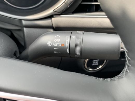 Mazda 3 2.0 E-SkyActiv-X 186 Luxury | Navigatie | Led verlichting | Bose audio | Lederen bekleding | Airc... ActivLease financial lease