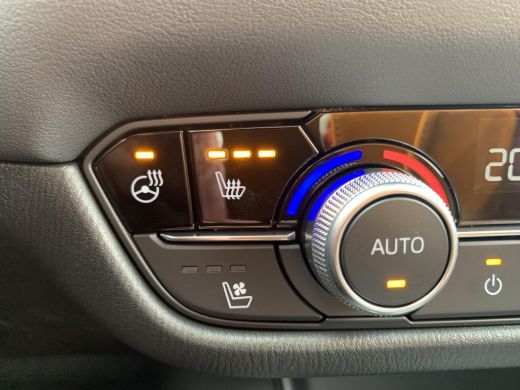 Mazda 6 Sportbreak 2.0 SkyActiv-G 165 Sportive AUTOMAAT | Navigatie | 360 gr camera | Led verlichting | B... ActivLease financial lease