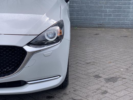 Mazda 2 1.5 Skyactiv-G Luxury | I-Active sense | Navigatie | Airco (automatisch) | Cruise control | Achte... ActivLease financial lease