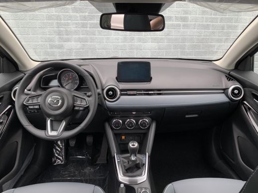 Mazda 2 1.5 Skyactiv-G Signature | Navigatie | Airco (automatisch) | Cruise control adaptive |  360 gr. c... ActivLease financial lease
