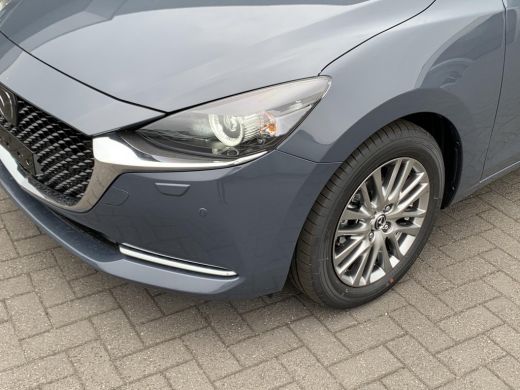 Mazda 2 1.5 Skyactiv-G Signature / 360gr camera / Radar-cruise / Led / Navigatie / ActivLease financial lease