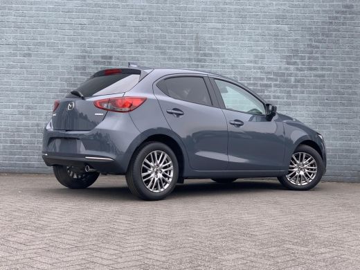 Mazda 2 1.5 Skyactiv-G Signature / 360gr camera / Radar-cruise / Led / Navigatie / ActivLease financial lease
