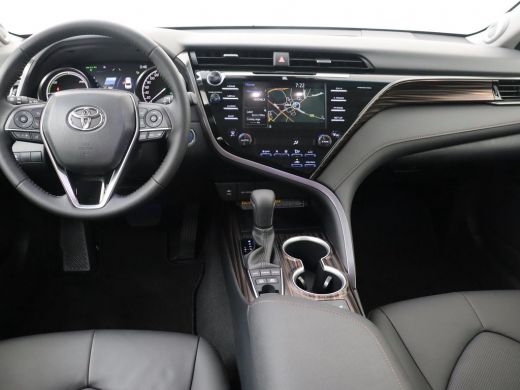 Toyota Camry premium ActivLease financial lease