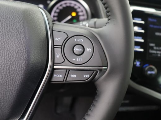 Toyota Camry premium ActivLease financial lease