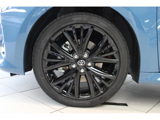 Toyota Yaris 1.5 Hybrid Dynamic | Intro pakket | ActivLease financial lease