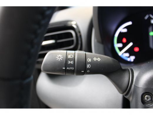 Toyota Yaris Cross 1.5 Hybrid First Edition ActivLease financial lease