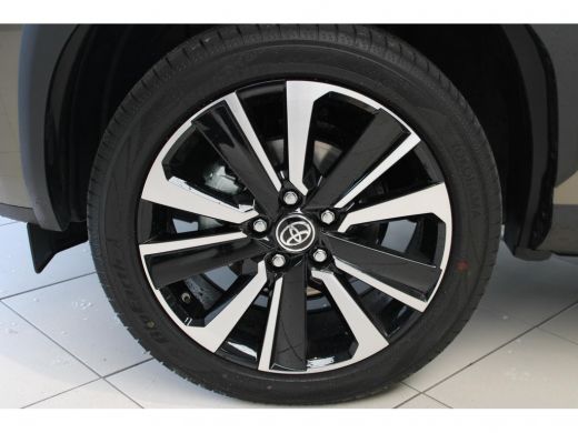 Toyota Yaris Cross 1.5 Hybrid First Edition ActivLease financial lease