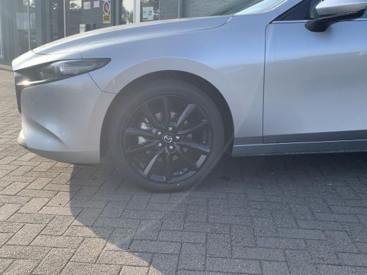 Mazda 3 2.0 E-SkyActiv-X 186 Luxury | Navigatie | Led verlichting | Bose audio | Lederen bekleding | Airc... ActivLease financial lease