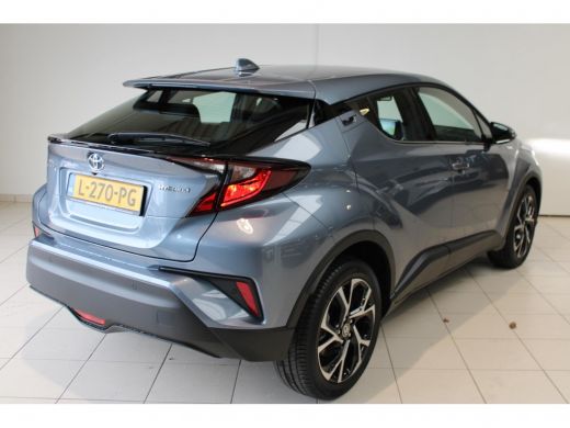 Toyota C-HR 1.8 Hybrid Dynamic ActivLease financial lease
