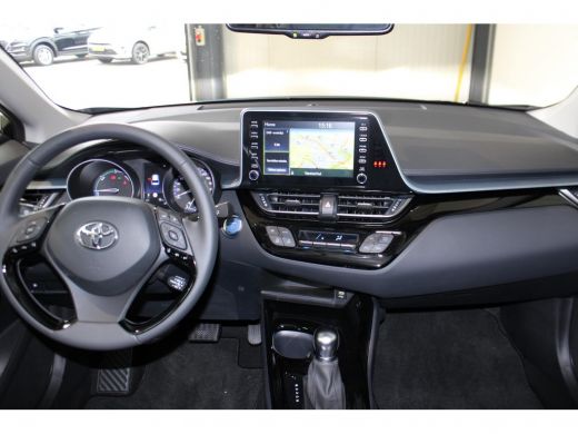 Toyota C-HR 1.8 Hybrid Dynamic ActivLease financial lease