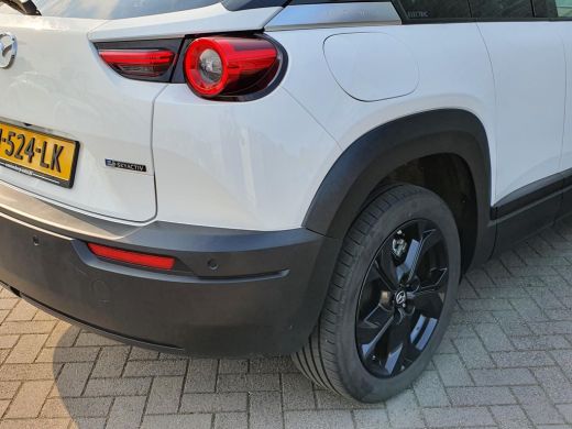 Mazda MX-30 E-Skyactiv 145 First Edition | 8% Bijtelling | Incl BTW !!! | Apple Carplay | Navi | ActivLease financial lease