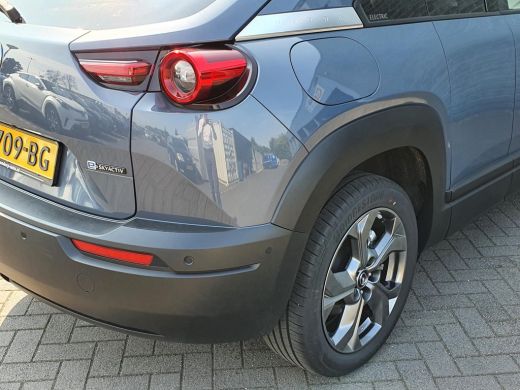 Mazda MX-30 E-Skyactiv 145 Luxury | 8% Bijtelling | Incl BTW !!! | Apple Carplay | Navi | ActivLease financial lease