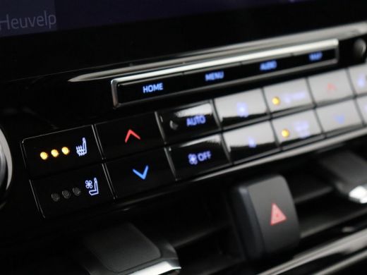 Toyota highlander 2.5 AWD Hybrid Premium ActivLease financial lease
