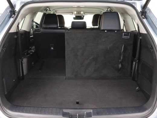 Toyota highlander 2.5 AWD Hybrid Premium ActivLease financial lease