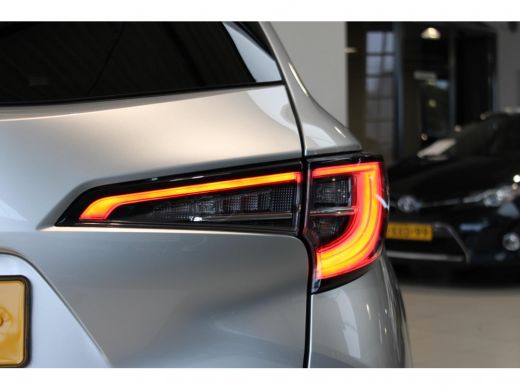 Toyota Corolla Touring Sports 2.0 Hybrid Executive JBL ActivLease financial lease